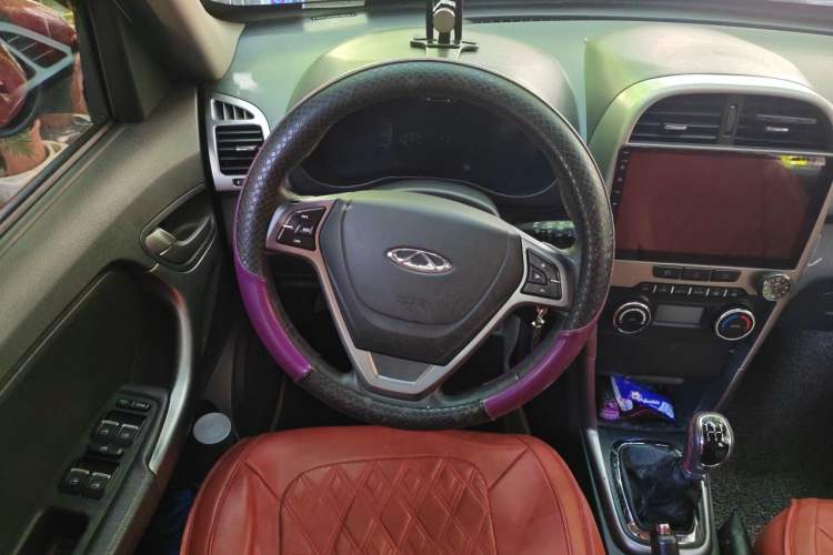 Used Chery Tiggo 3 2015 1.6L Manual Zhishang Commemorative Edition Steering Wheel