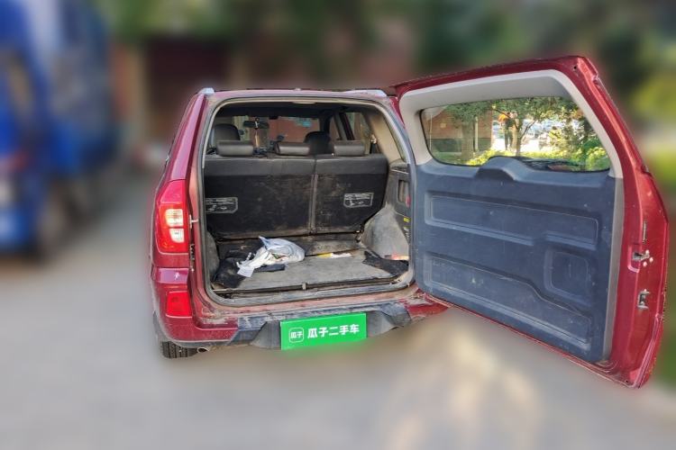 Used Chery Tiggo 3 2015 1.6L Manual Zhishang Sport Edition Trunk
