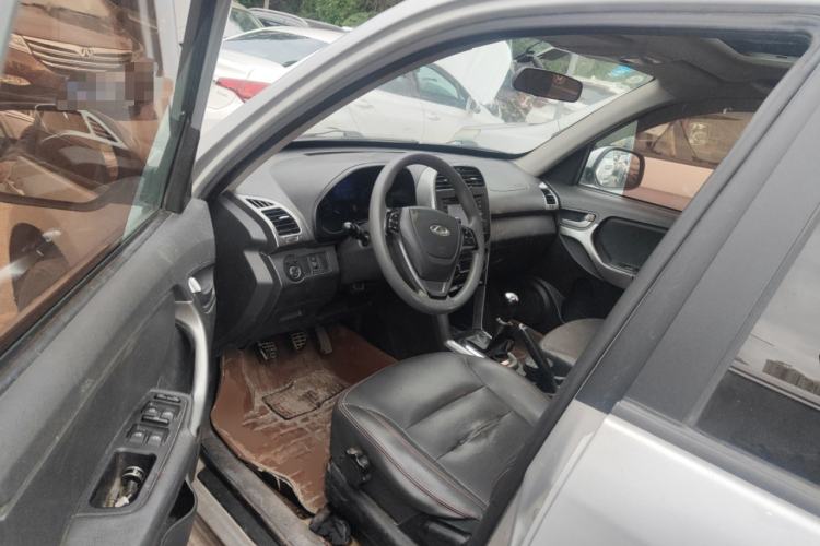 Used Chery Tiggo 3 2015 1.6L Manual Zhishang Sport Edition Driver Seat