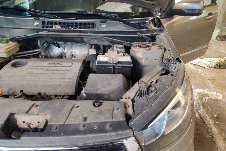 Used Chery Tiggo 3 2015 1.6L Manual Zhishang Commemorative Edition Engine Bay Left