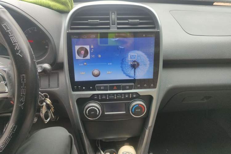 Used Chery Tiggo 3 2015 1.6L Manual Zhishang Commemorative Edition Audio And AC Panel