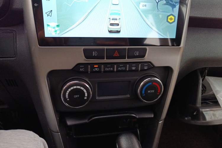 Used Chery Tiggo 3 2015 1.6L CVT ZhiShang Commemorative Edition Audio And AC Panel