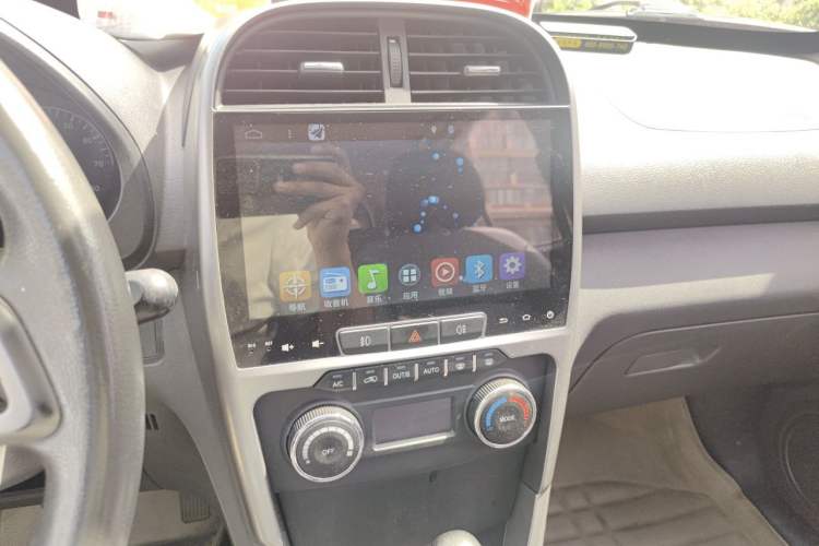 Used Chery Tiggo 3 2015 1.6L CVT ZhiShang Commemorative Edition Audio And AC Panel