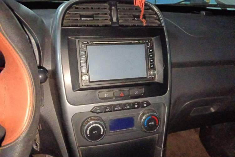 Used Chery Tiggo 3 2015 1.6L Manual Zhishang Sport Edition Audio And AC Panel