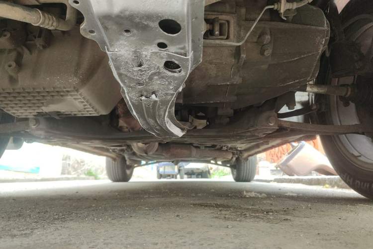 Used Chery Tiggo 3 2015 1.6L Manual Zhishang Commemorative Edition Chassis Front