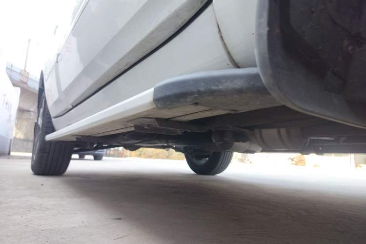 Used Chery Tiggo 3 2015 1.6L Manual Zhishang Commemorative Edition Chassis Front Right