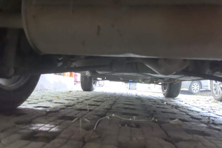 Used Chery Tiggo 3 2015 1.6L Manual Zhishang Sport Edition Chassis Rear