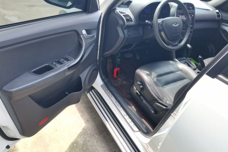 Used Chery Tiggo 3 2015 1.6L CVT ZhiShang Sport Edition Driver Seat