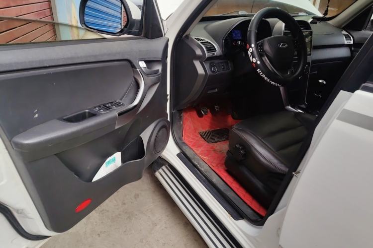 Used Chery Tiggo 3 2015 1.6L Manual Zhishang Sport Edition Driver Seat