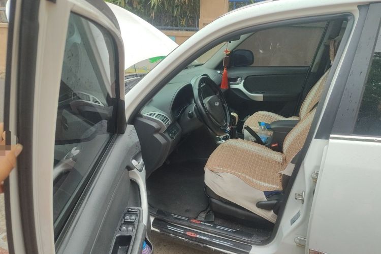 Used Chery Tiggo 3 2015 1.6L Manual Zhishang Commemorative Edition Driver Seat