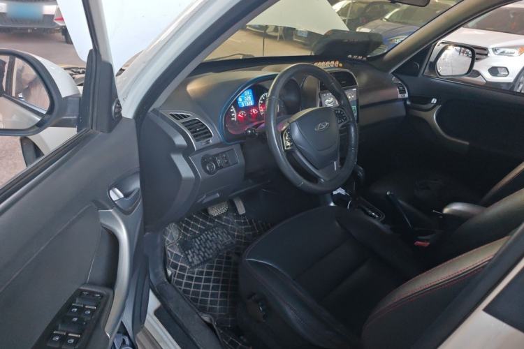 Used Chery Tiggo 3 2015 1.6L CVT ZhiShang Sport Edition Driver Seat