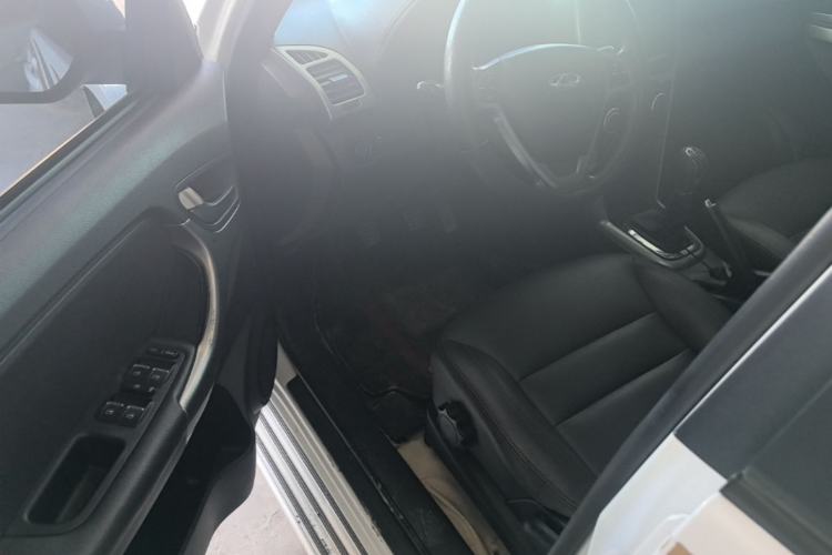 Used Chery Tiggo 3 2015 1.6L Manual Zhishang Commemorative Edition Driver Seat