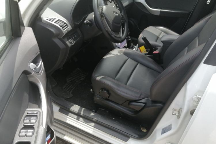 Used Chery Tiggo 3 2015 1.6L Manual Zhishang Commemorative Edition Driver Seat