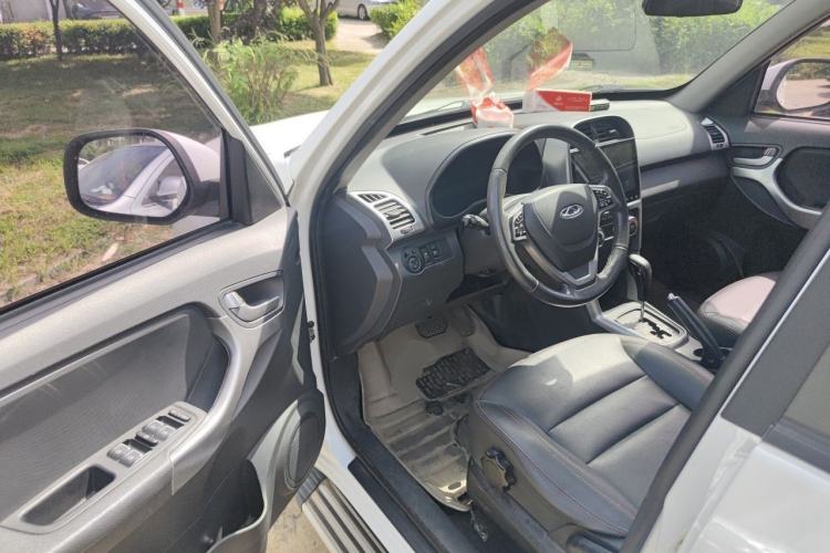 Used Chery Tiggo 3 2015 1.6L CVT ZhiShang Commemorative Edition Driver Seat