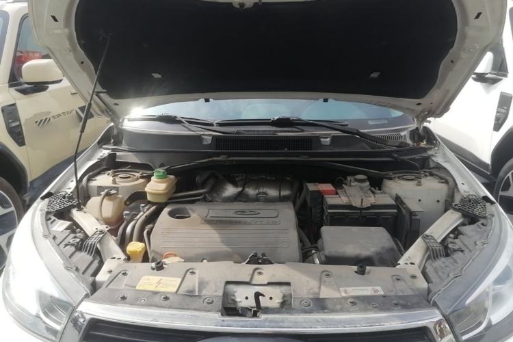 Used Chery Tiggo 3 2015 1.6L CVT ZhiShang Commemorative Edition Engine Bay