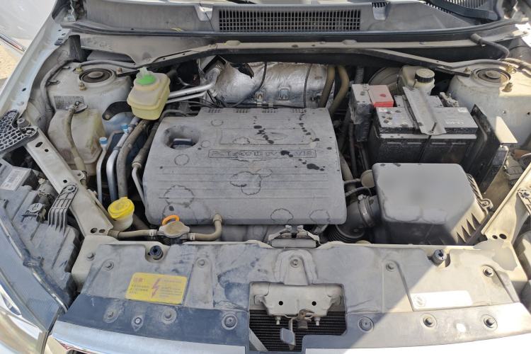 Used Chery Tiggo 3 2015 1.6L CVT ZhiShang Commemorative Edition Engine Bay