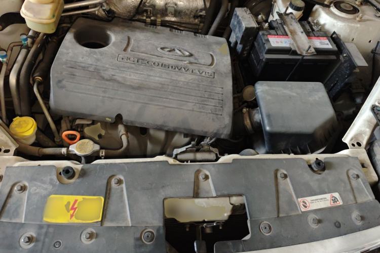 Used Chery Tiggo 3 2015 1.6L CVT ZhiShang Commemorative Edition Engine Bay