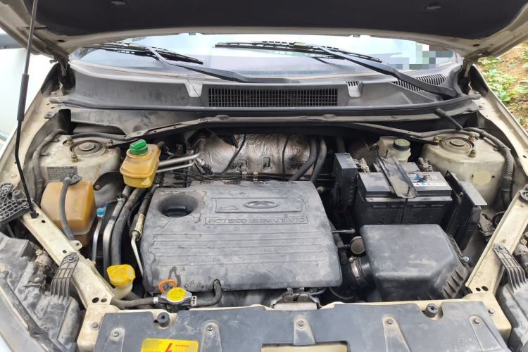Used Chery Tiggo 3 2015 1.6L CVT ZhiShang Sport Edition Engine Bay