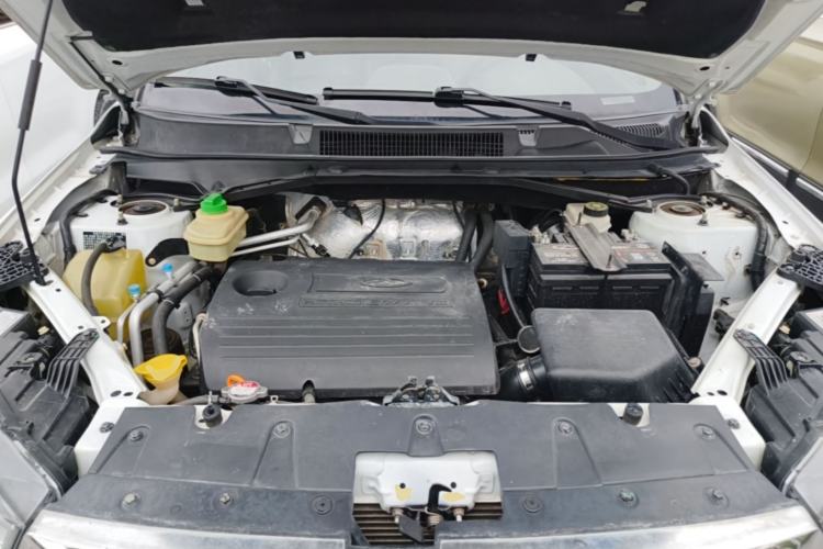 Used Chery Tiggo 3 2015 1.6L CVT ZhiShang Commemorative Edition Engine Bay