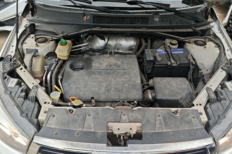 Used Chery Tiggo 3 2015 1.6L CVT ZhiShang Sport Edition Engine Bay