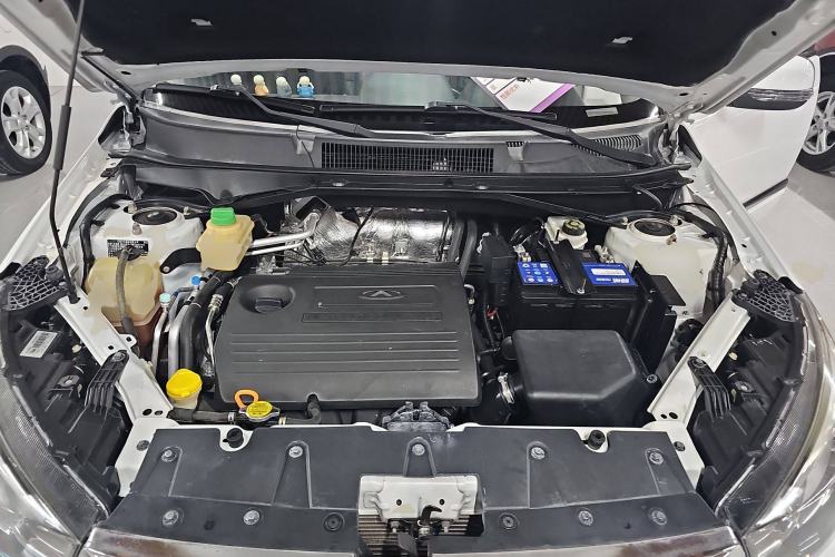 Used Chery Tiggo 3 2015 1.6L CVT ZhiShang Commemorative Edition Engine Bay