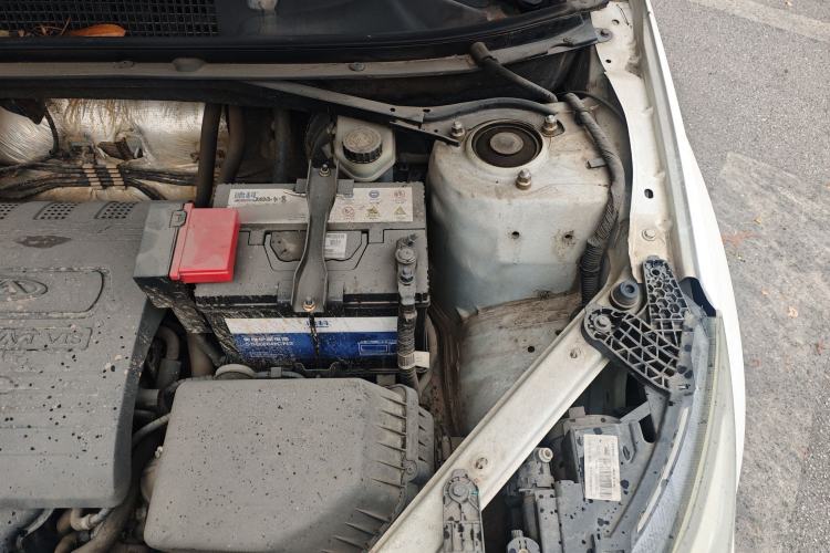 Used Chery Tiggo 3 2015 1.6L Manual Zhishang Sport Edition Engine Bay Left