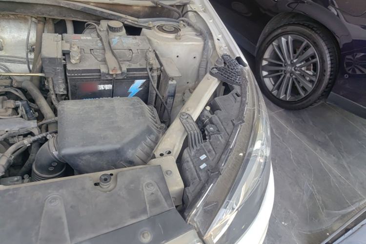 Used Chery Tiggo 3 2015 1.6L CVT ZhiShang Sport Edition Engine Bay Left