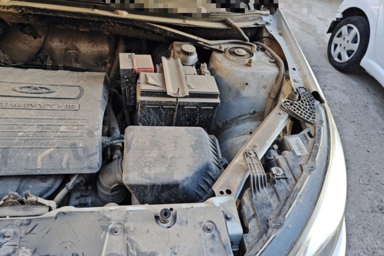 Used Chery Tiggo 3 2015 1.6L Manual Zhishang Commemorative Edition Engine Bay Left
