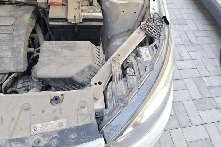 Used Chery Tiggo 3 2015 1.6L Manual Zhishang Sport Edition Engine Bay Left
