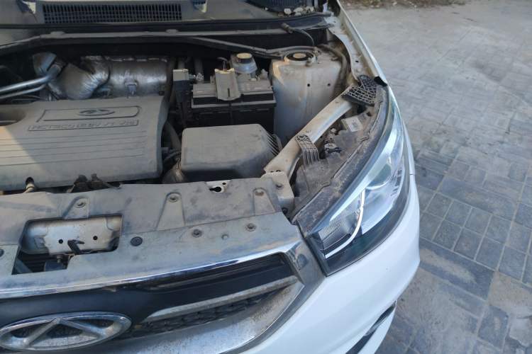 Used Chery Tiggo 3 2015 1.6L Manual Zhishang Commemorative Edition Engine Bay Left