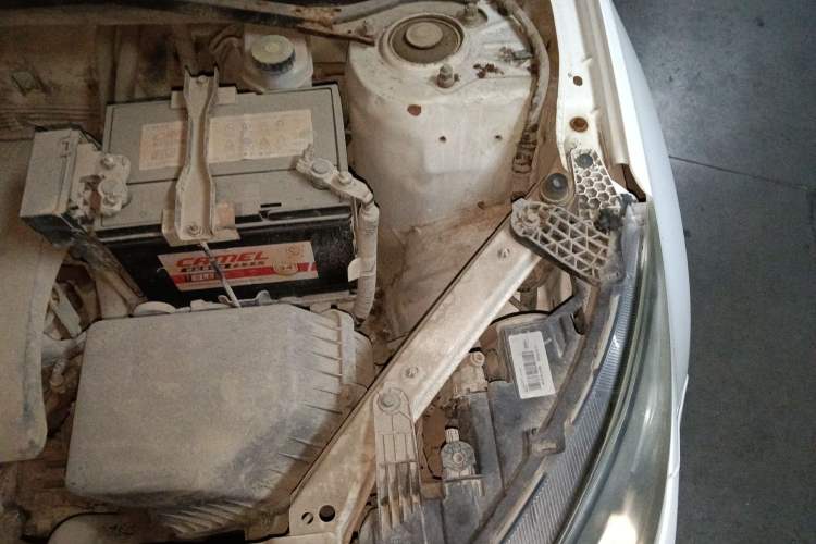 Used Chery Tiggo 3 2015 1.6L Manual Zhishang Sport Edition Engine Bay Left