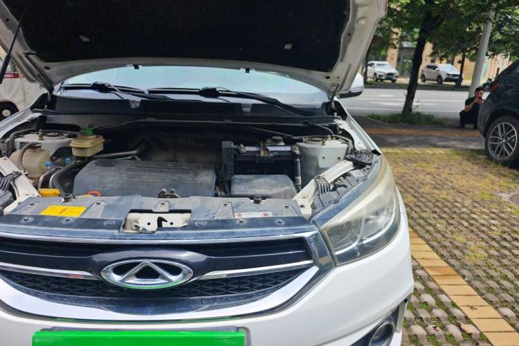 Used Chery Tiggo 3 2015 1.6L Manual Zhishang Sport Edition Engine Bay Left