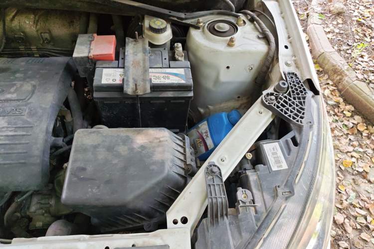 Used Chery Tiggo 3 2015 1.6L Manual Zhishang Sport Edition Engine Bay Left