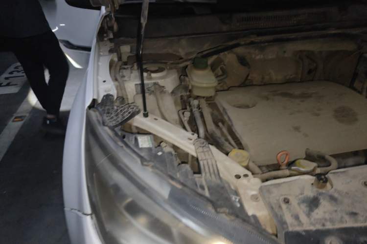 Used Chery Tiggo 3 2015 1.6L Manual Zhishang Sport Edition Engine Bay Right