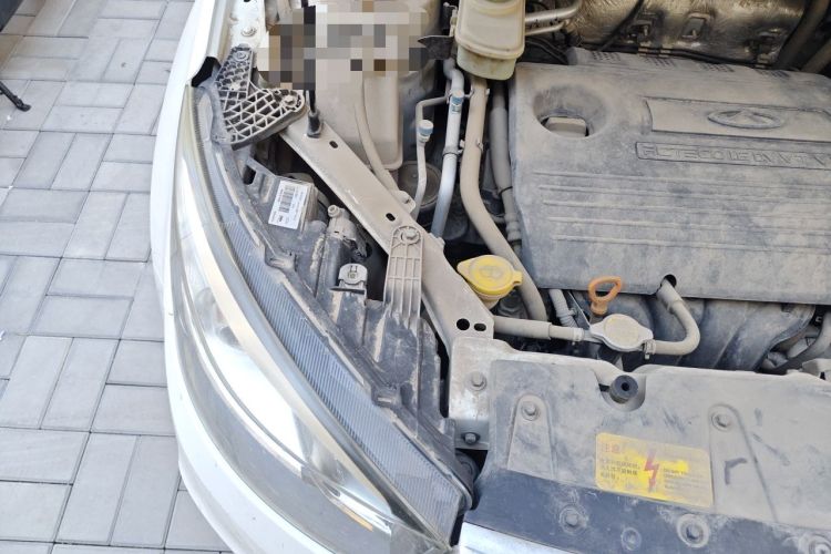 Used Chery Tiggo 3 2015 1.6L Manual Zhishang Sport Edition Engine Bay Right