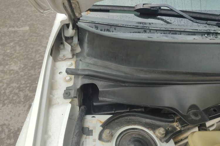 Used Chery Tiggo 3 2015 1.6L Manual Zhishang Commemorative Edition Engine Bay Right