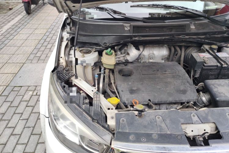 Used Chery Tiggo 3 2015 1.6L Manual Zhishang Sport Edition Engine Bay Right