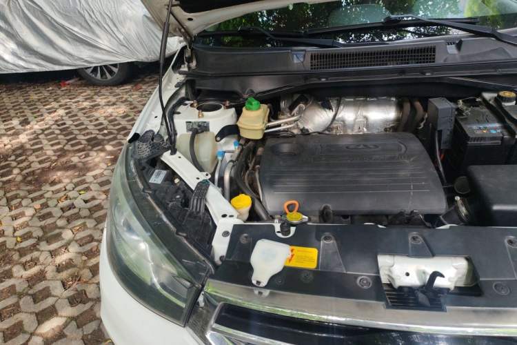 Used Chery Tiggo 3 2015 1.6L Manual Zhishang Sport Edition Engine Bay Right