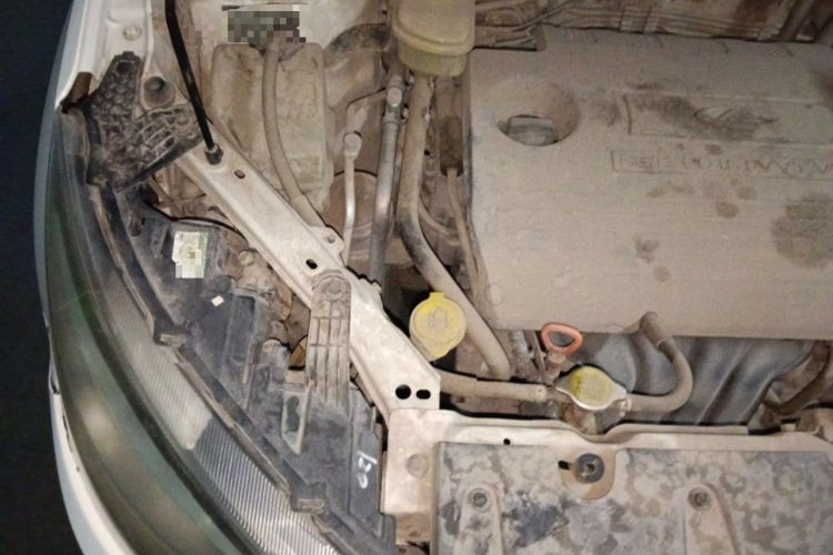 Used Chery Tiggo 3 2015 1.6L Manual Zhishang Sport Edition Engine Bay Right