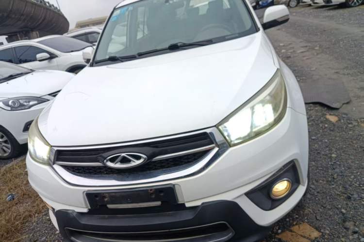 Used Chery Tiggo 3 2015 1.6L Manual Zhishang Commemorative Edition Exterior 3