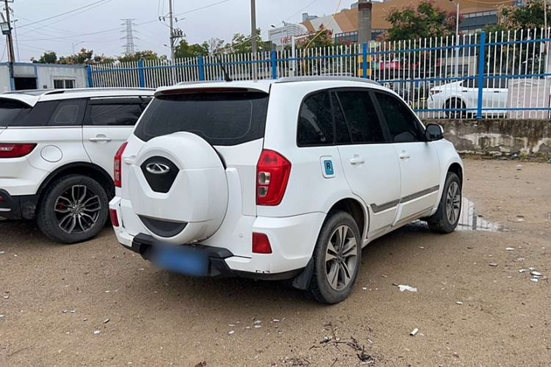 Used Chery Tiggo 3 2015 1.6L CVT ZhiShang Commemorative Edition Exterior 4