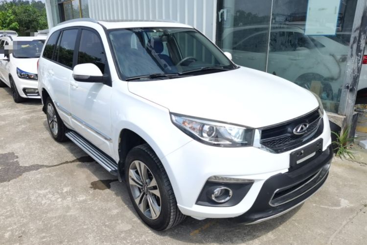 Used Chery Tiggo 3 2015 1.6L CVT ZhiShang Sport Edition Front Right 45 Deg