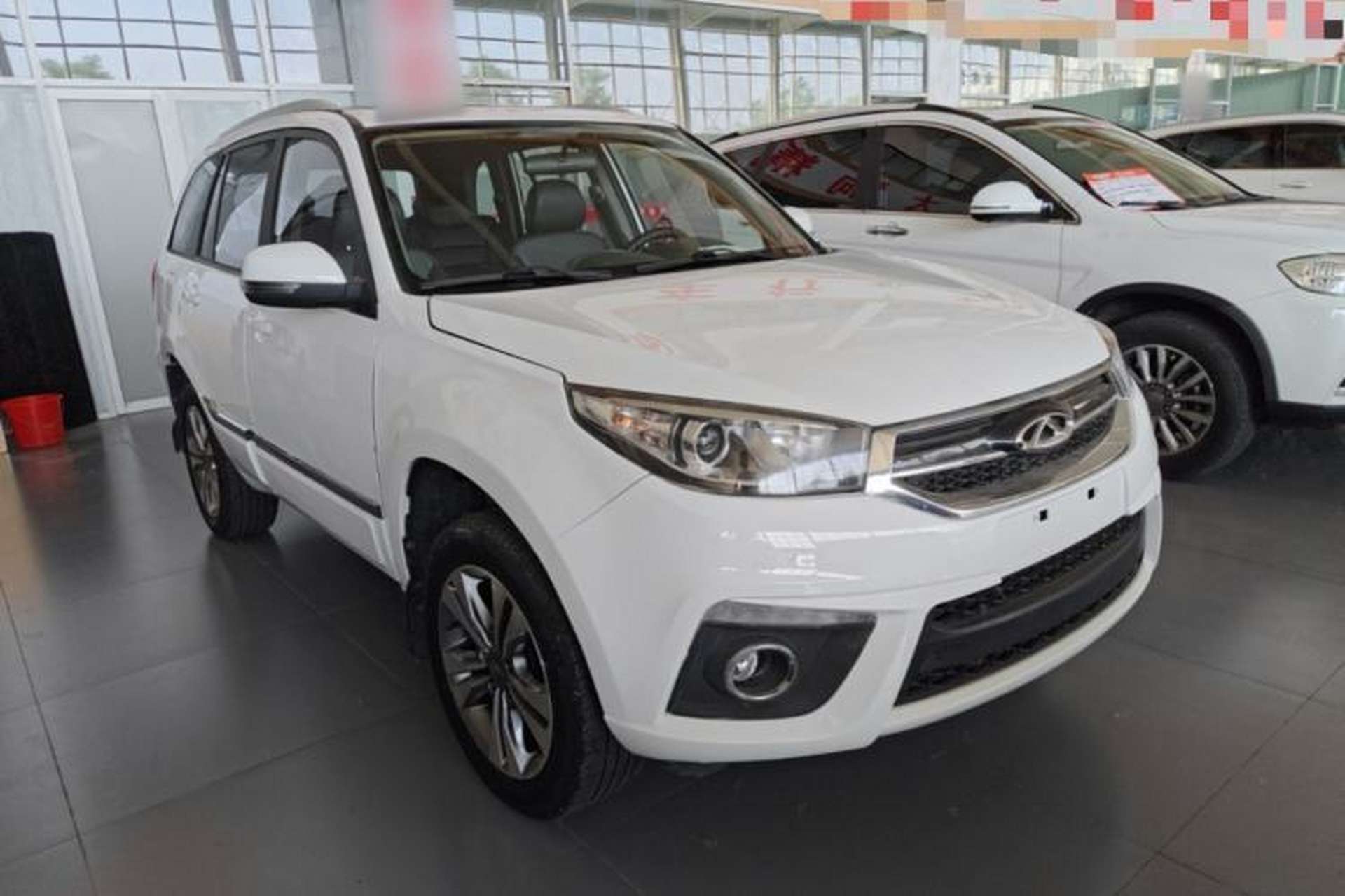 Used Chery Tiggo 3 2015 1.6L CVT ZhiShang Commemorative Edition Front Right 45 Deg