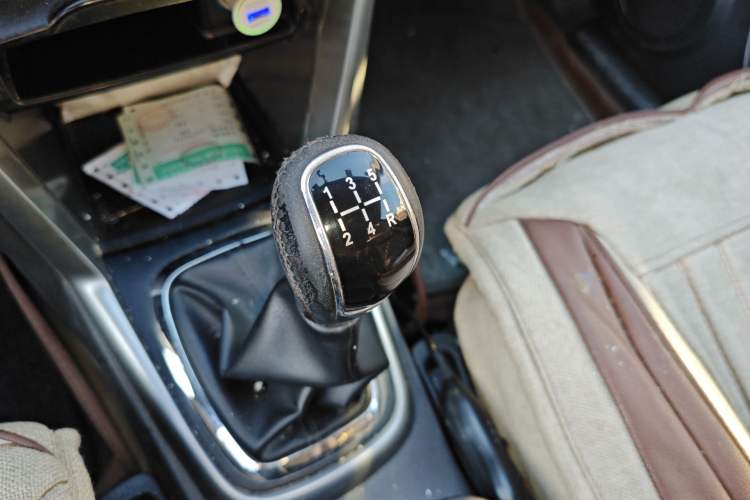 Used Chery Tiggo 3 2015 1.6L Manual Zhishang Commemorative Edition Gear Lever