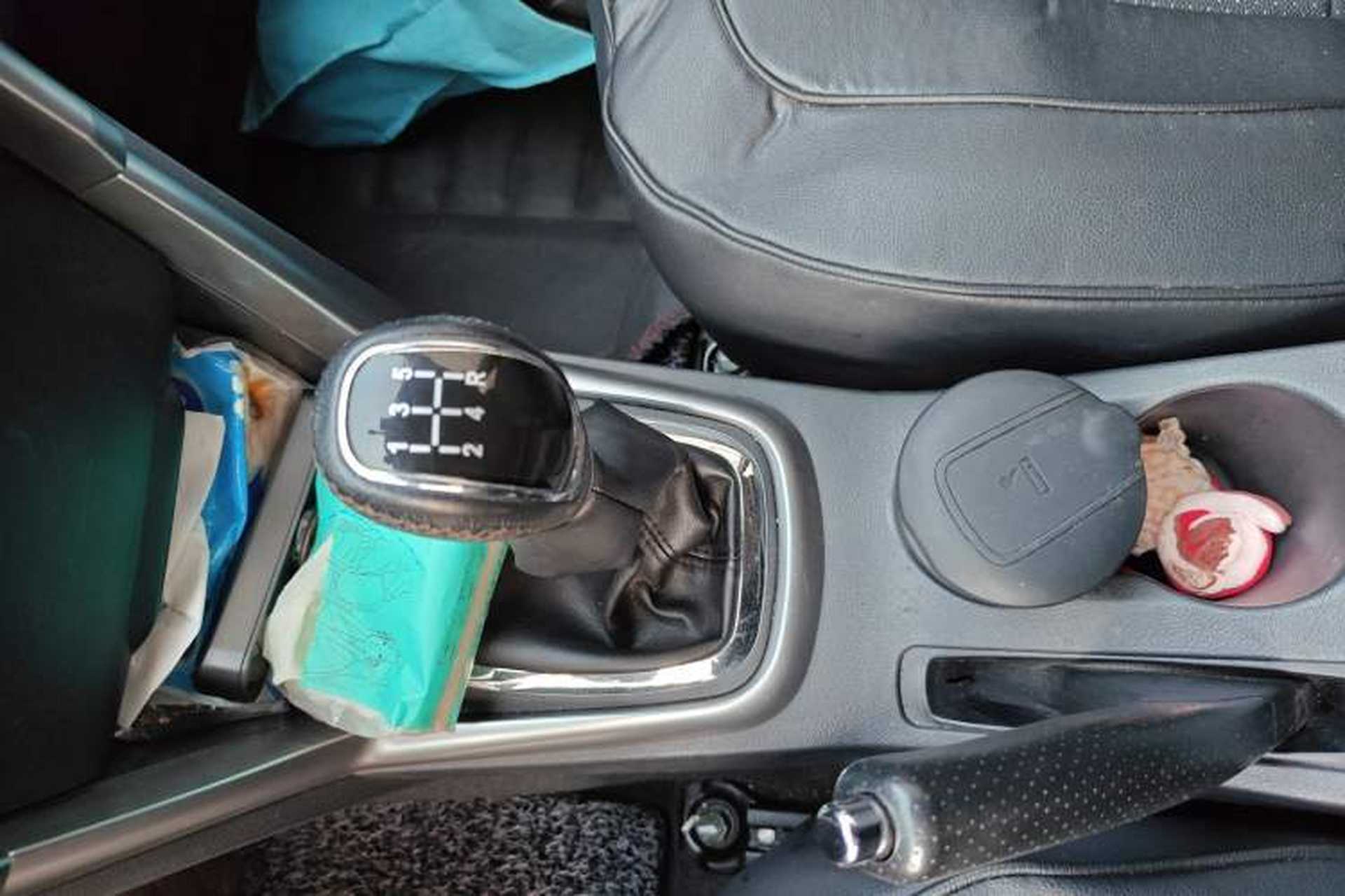Used Chery Tiggo 3 2015 1.6L Manual Zhishang Commemorative Edition Gear Lever
