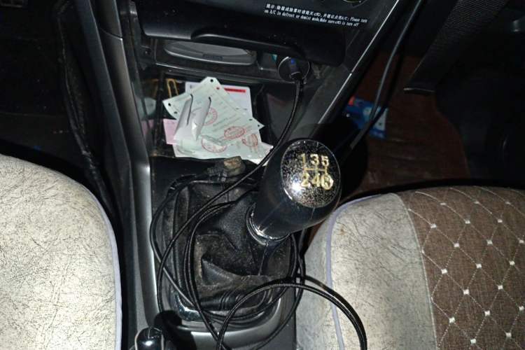 Used Chery Tiggo 3 2015 1.6L Manual Fashion Sport Edition Gear Lever