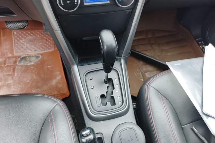Used Chery Tiggo 3 2015 1.6L CVT ZhiShang Commemorative Edition Gear Lever