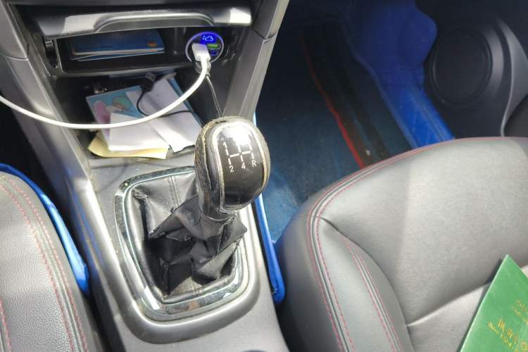 Used Chery Tiggo 3 2015 1.6L Manual Zhishang Sport Edition Gear Lever