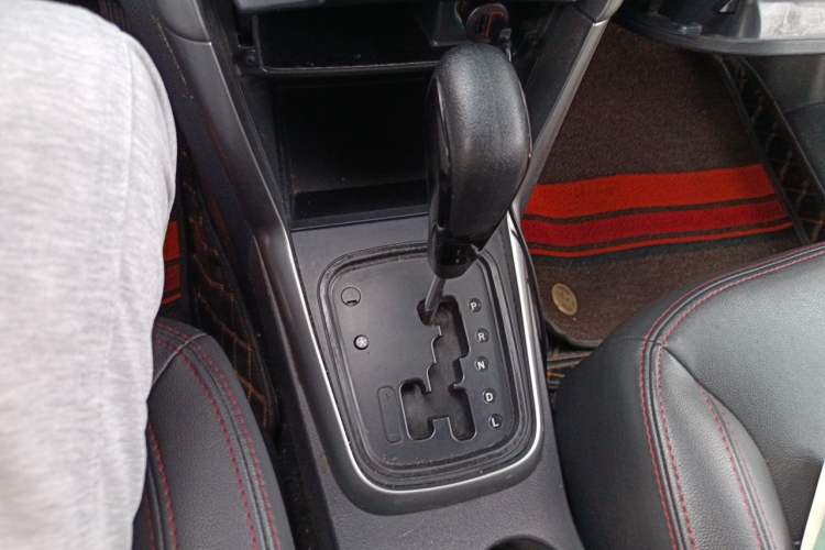 Used Chery Tiggo 3 2015 1.6L CVT ZhiShang Commemorative Edition Gear Lever