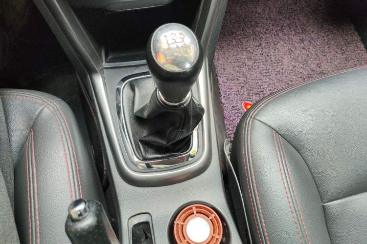 Used Chery Tiggo 3 2015 1.6L Manual Zhishang Sport Edition Gear Lever